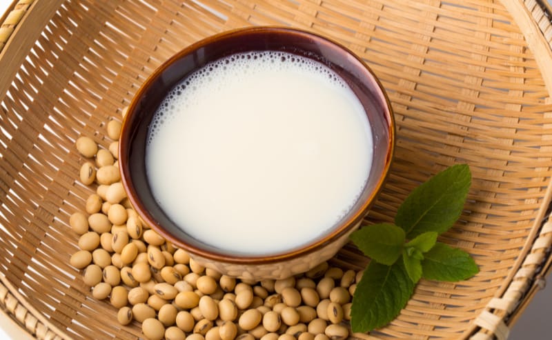 坚持喝豆浆卵巢会变得更健康，说法靠谱吗？